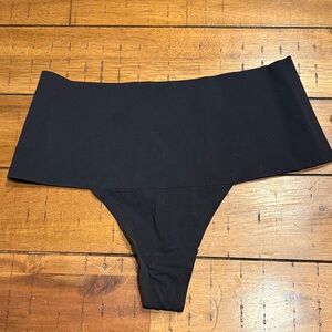 SPANX Black Thong Panty S/P